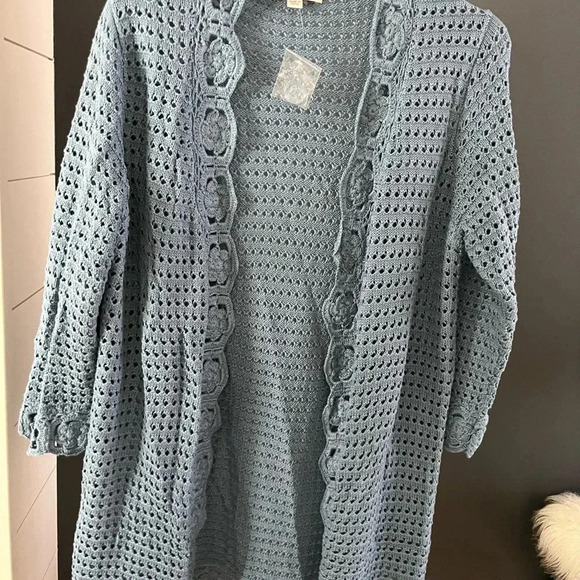 Liz Claiborne Cardigan - Picture 3 of 7